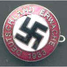 WW2 German Deutschland Erwach badge