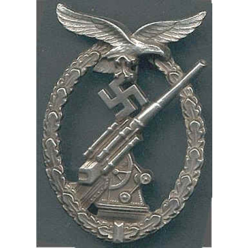 WW2 German Anti-Aircraft Badge Medal
