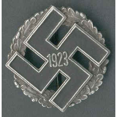 WW2 German Nazi Party District Commerative badge medal