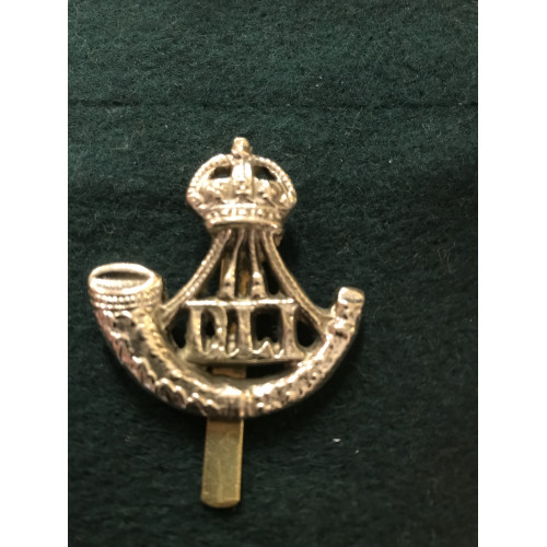 Durham Light Infantry regiment cap badge WW1 