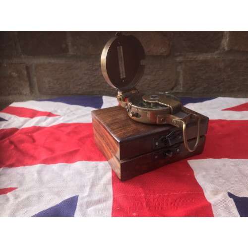 MILITARY PROP HIRE - WW2 British officers thumb compass