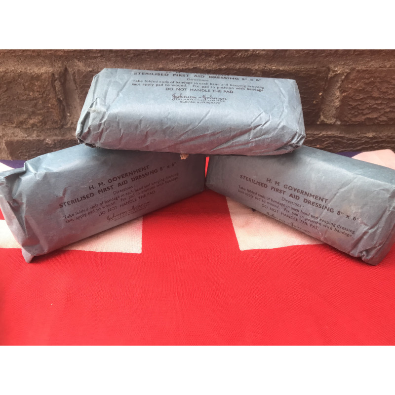 MILITARY PROP HIRE - Red Cross medical field dressing