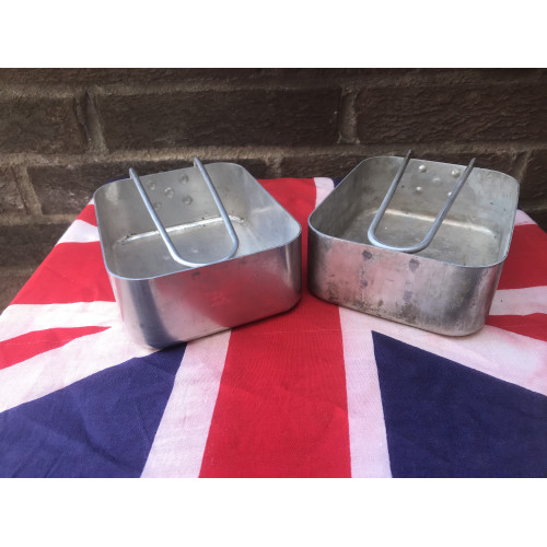 MILITARY PROP HIRE - WW2 British Army mess tins