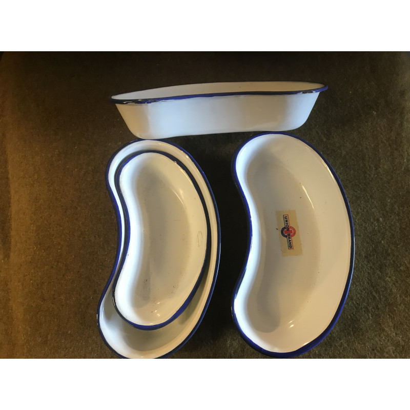 MILITARY PROP HIRE - Red Cross KIDNEY BOWLS