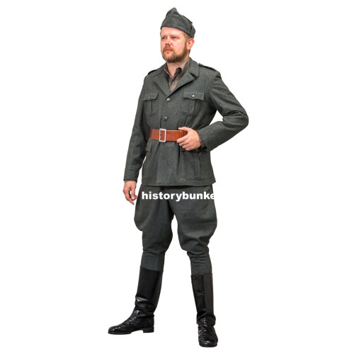 WW2 Italian army grigio verde M40 tunic, m40 trousers and bustina