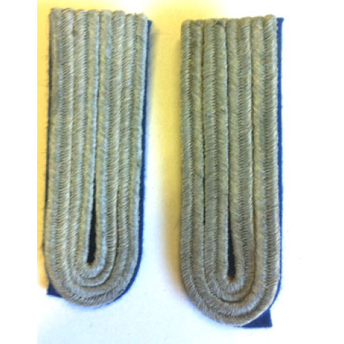 German Heer Army Shoulder Boards - Lieutenant - Captain - Medical - 1 Pair