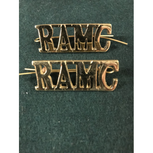 Royal Army Medical Corps shoulder titles WW1 