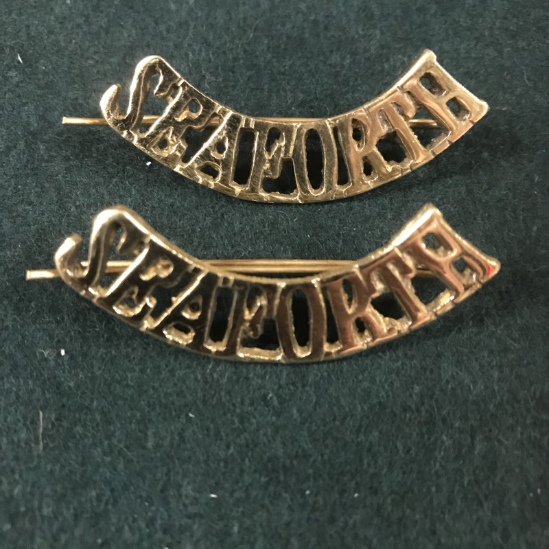 Seaforth Highlanders shoulder titles WW1 